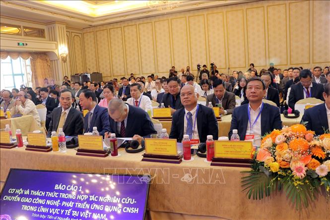 Phát huy tiềm năng dược liệu Lâm Đồng bằng công nghệ Y sinh Cuba Phát huy tiềm năng dược liệu Lâm Đồng bằng công nghệ Y sinh Cuba